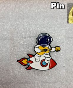 PIN  Astronaut raket